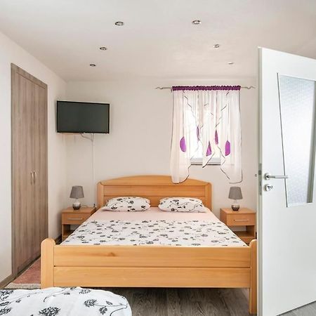 Studio Apartment Grgic Šibenik Exteriör bild