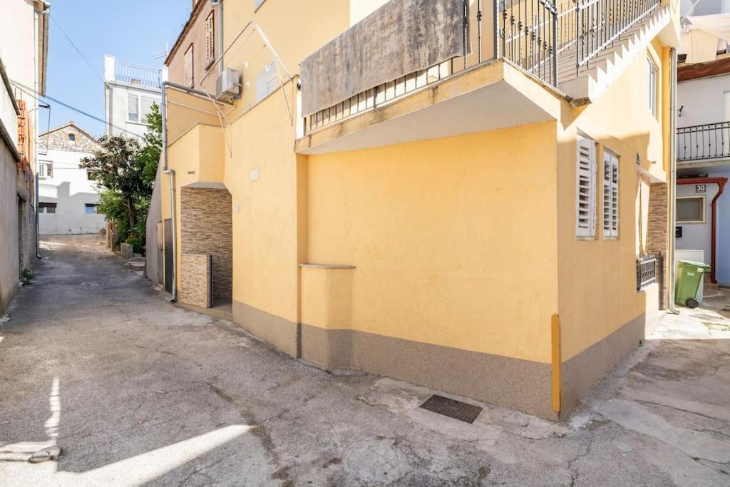 Studio Apartment Grgic Šibenik Exteriör bild